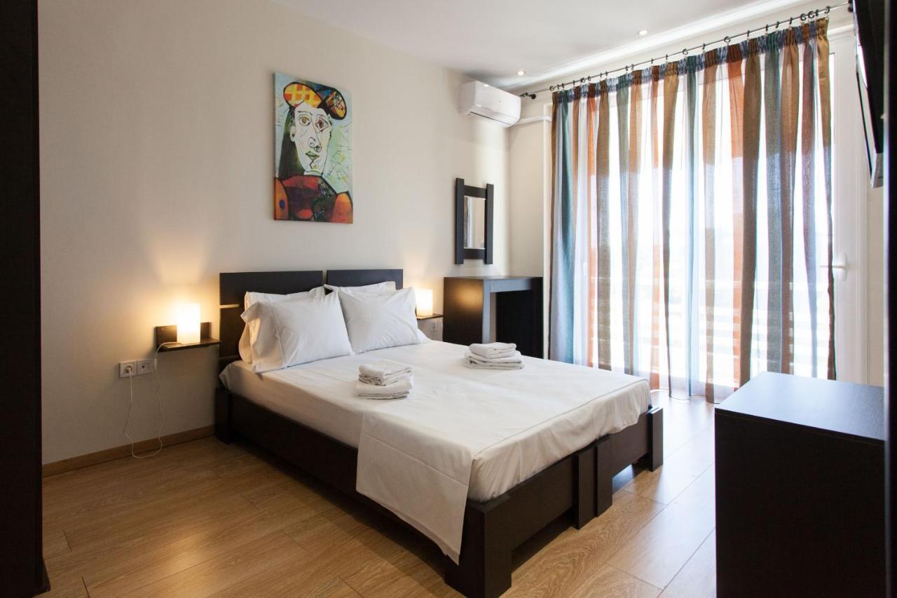Modern Apt In Glyfada A Breath Away From The Sea - The View Αθήνα Εξωτερικό φωτογραφία