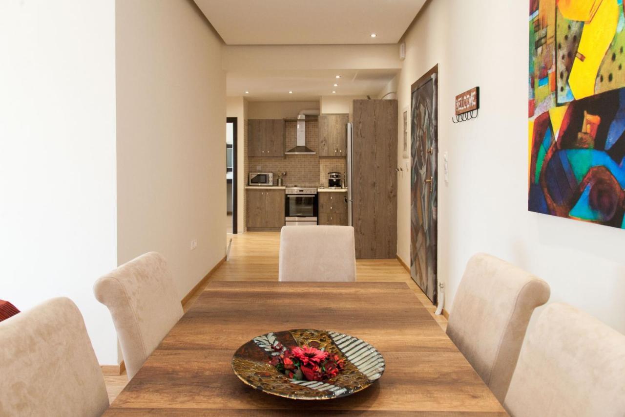Modern Apt In Glyfada A Breath Away From The Sea - The View Αθήνα Εξωτερικό φωτογραφία