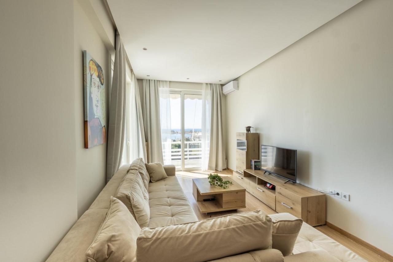 Modern Apt In Glyfada A Breath Away From The Sea - The View Αθήνα Εξωτερικό φωτογραφία